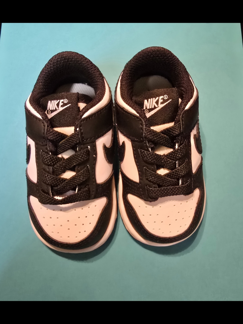 Nike Kids' Black and White Low-Top Sneakers